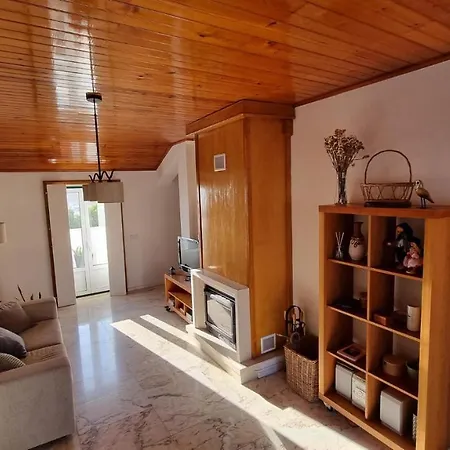Casa Avo Nino Gueste House Назаре
